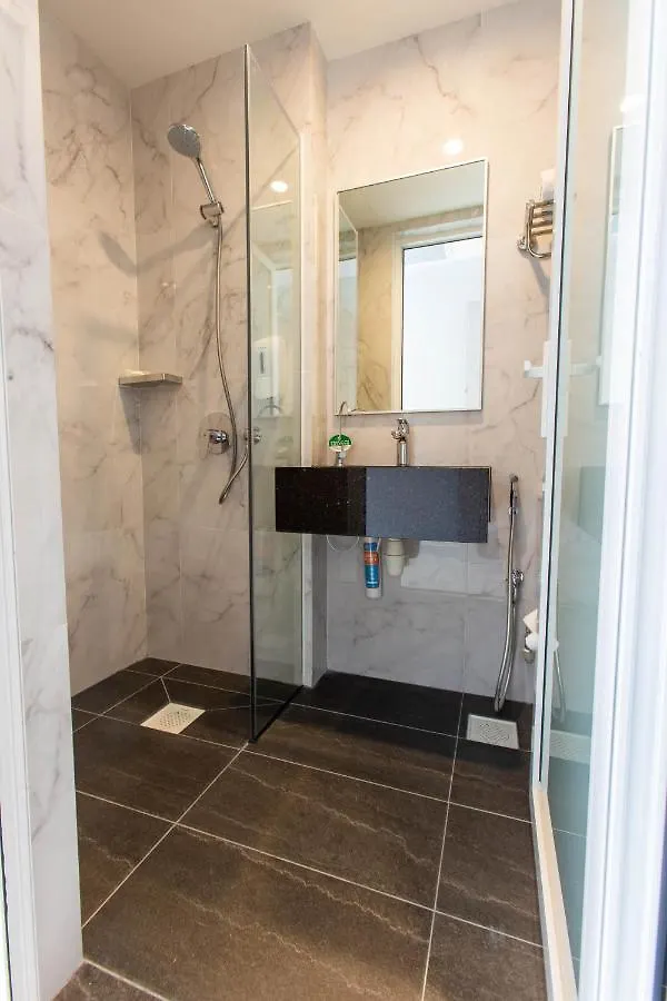Hotel Ibis Budget Singapore Gold