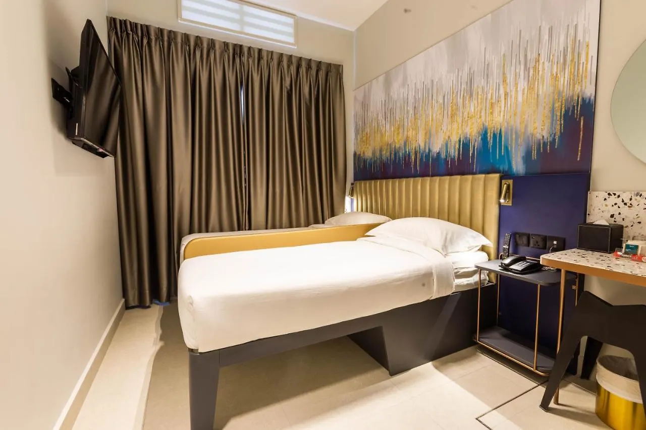 Ibis Budget Singapore Gold